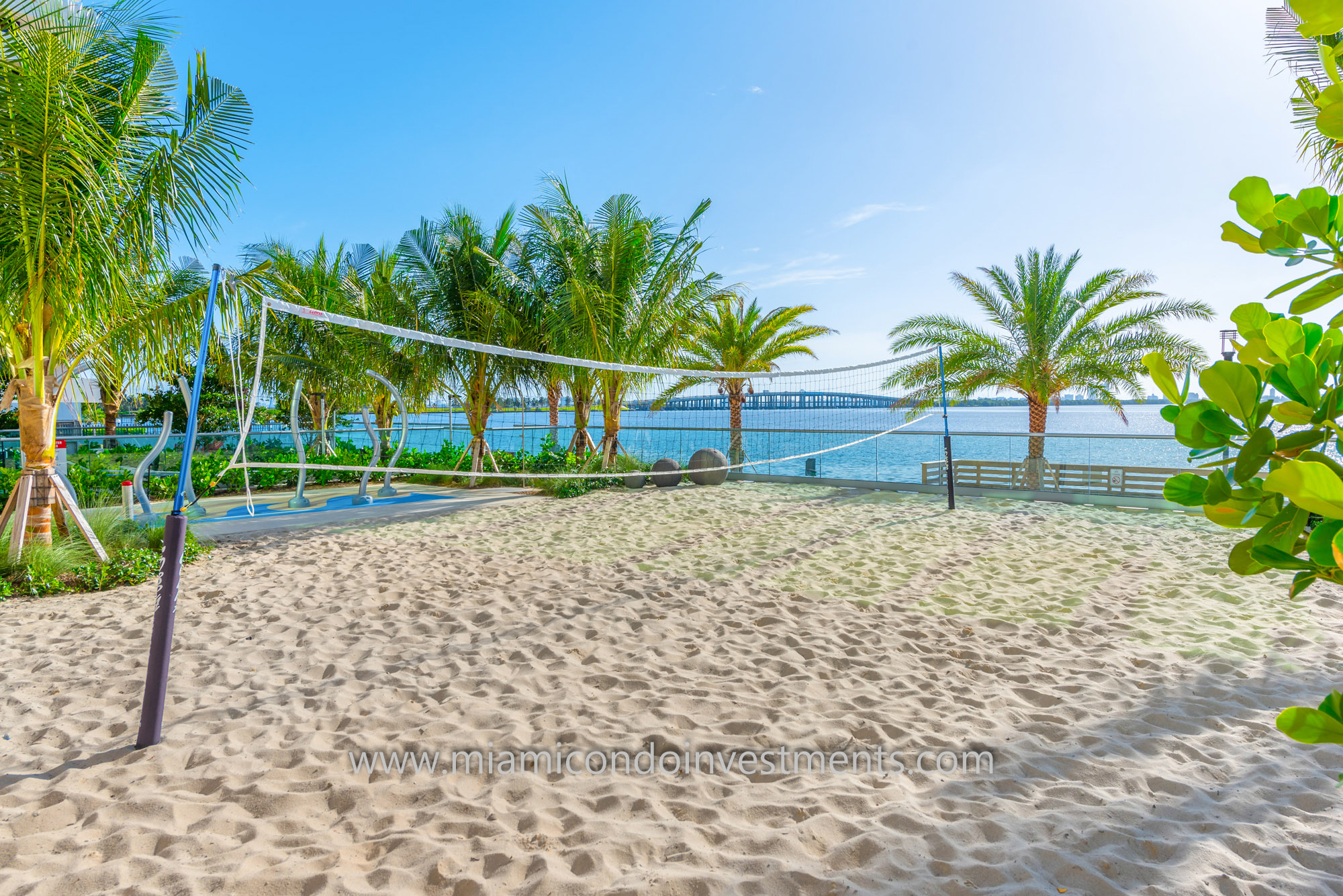 biscayne beach condos volleyball net